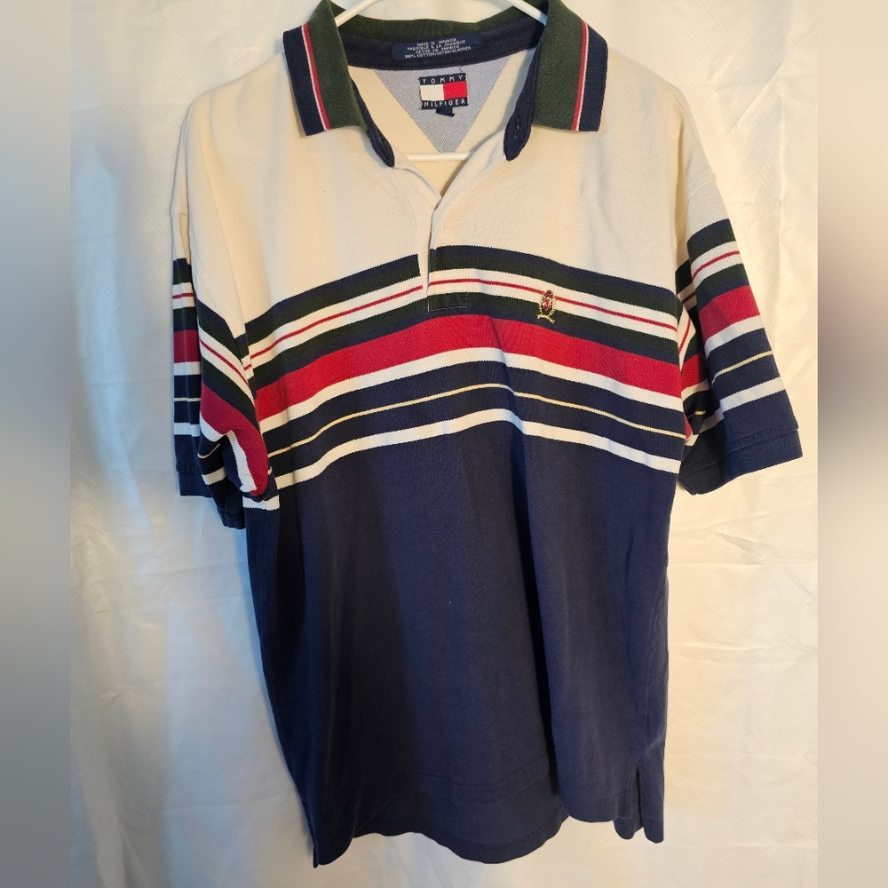 Vtg/ Y2k Tommy Hilfiger Men's Polo - Cream, Red, and Navy